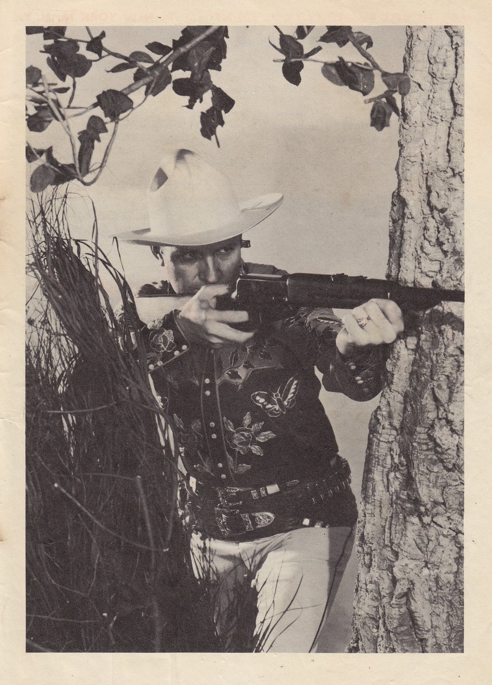 Gene Autry Comics (1946) Issue #19 - Page 35